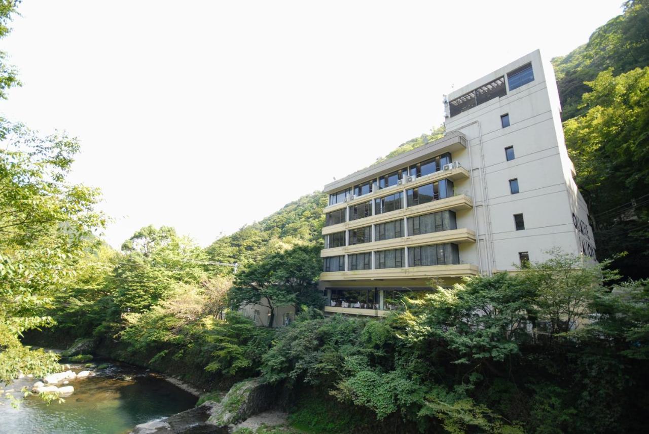 Tonosawa Quatre Saisons Hotel Hakone Exterior foto